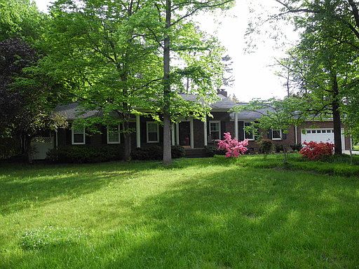 1st image of 414 Courtland Dr