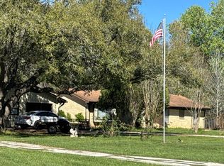 123 Jefferson Ln, Goodrich, TX 77335