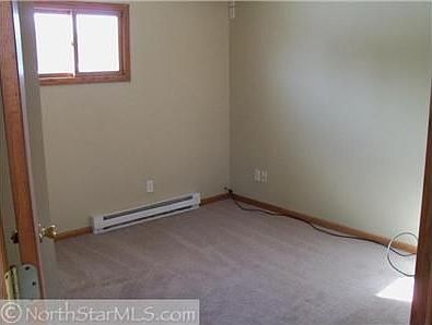 5th image of 19649 Wild Rose Dr NE