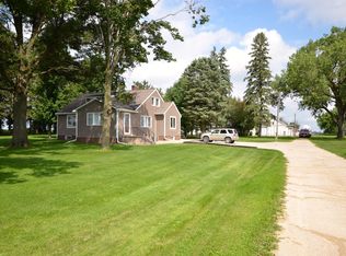 7822 W 1st St, Cedar Falls, IA 50613