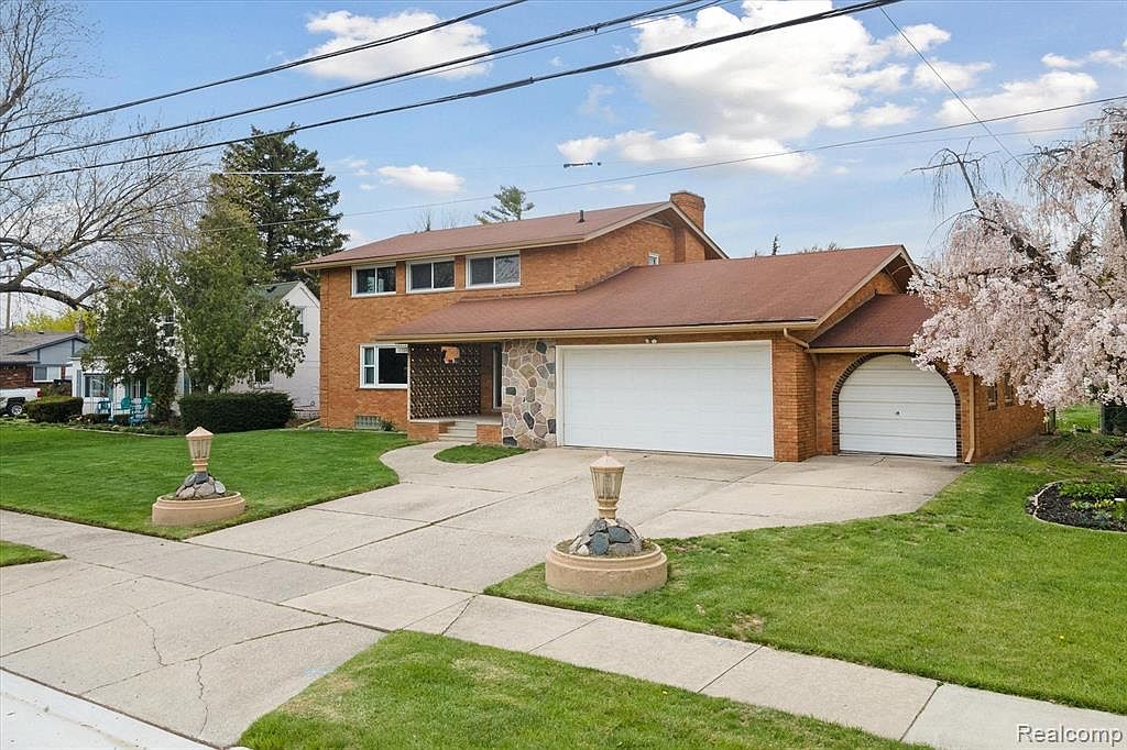 15724 Bellaire Ave, Allen Park, MI 48101 Zillow