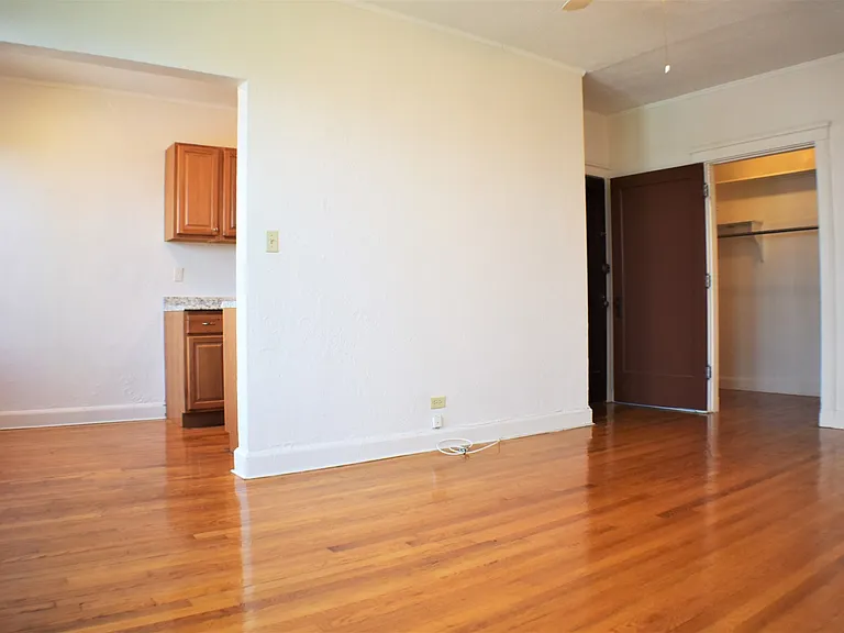 125 Peterborough St #34 — Photo 4