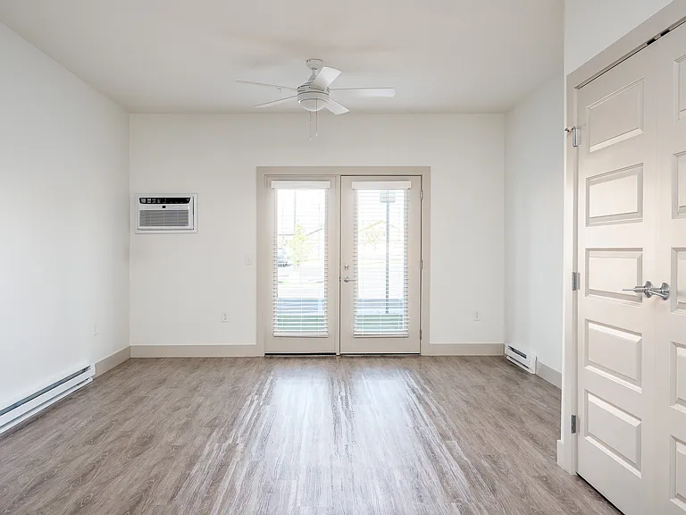 Tidewater Apartments | Living Area