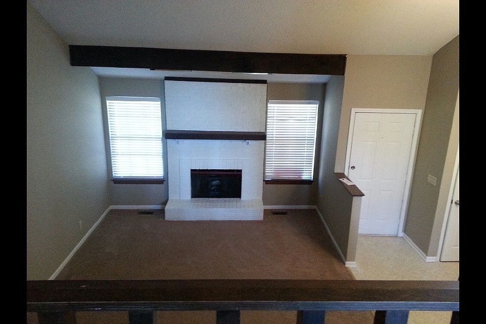 1st image of 15294 Newton Dr