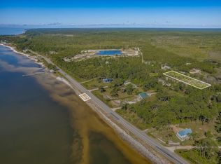 127 Herndon Rd, Carrabelle, FL 32322