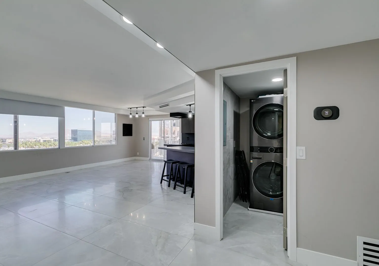 Elevated Penthouse Living with Private Terrace & Resort-Style Amenities — Photo 4
