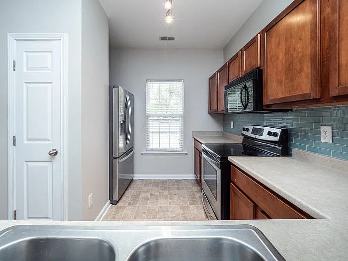5992 Osprey Cove Dr — Photo 4
