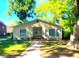 301 Fannie Cir, Charlotte, NC 28205