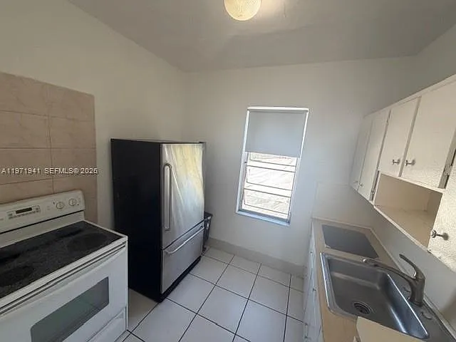 2368 NW 3rd St #4 — Photo 6
