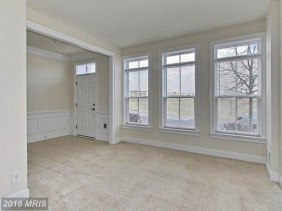 5th image of 9426 Canonbury Sq