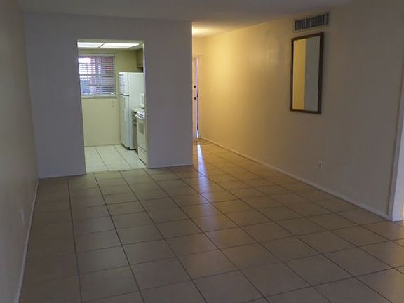 4th image of 4500 E Bay Dr Unit 148