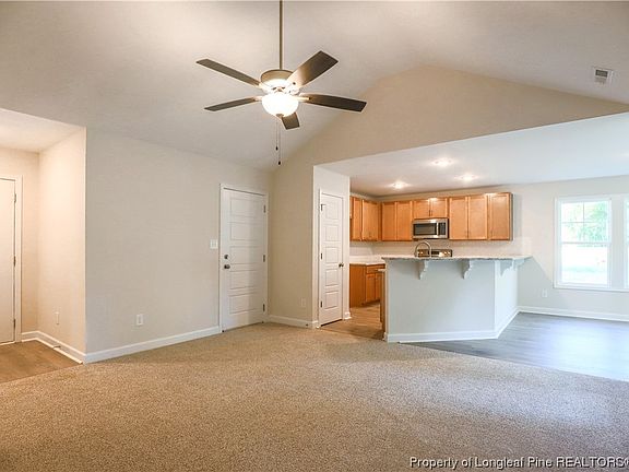 3rd image of 1 Finch Ln