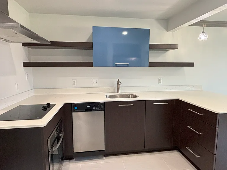 35 South Luxury Living Apartments — Photo 19