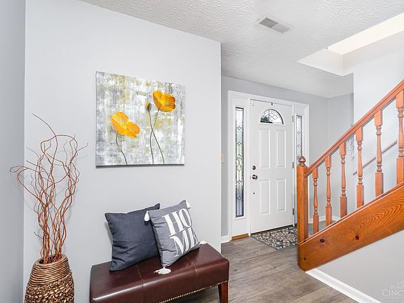 4th image of 18632 Whispering Woods Dr