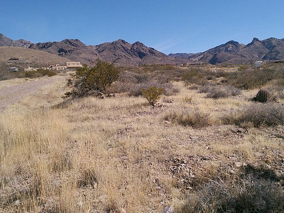 3rd image of 5011 Wild Horse Road