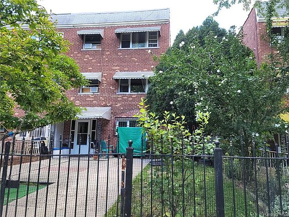 3rd image of 436 Screvin Ave