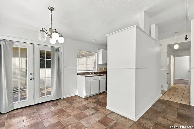 3 bed, 2.0 bath, 1104 sqft, $1,650 — Photo 4