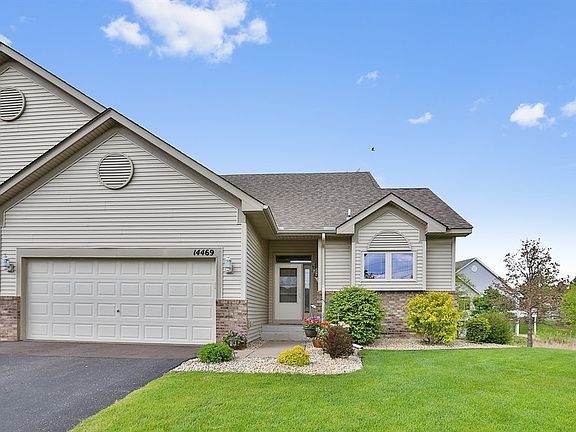 2nd image of 14469 Hummingbird Ct NW