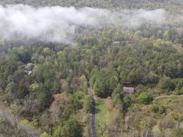 758 Montgomery Rd, Dayton, TN 37321