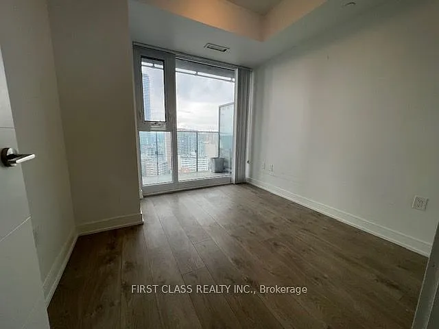 50 Wellesley St E #2902 — Photo 7