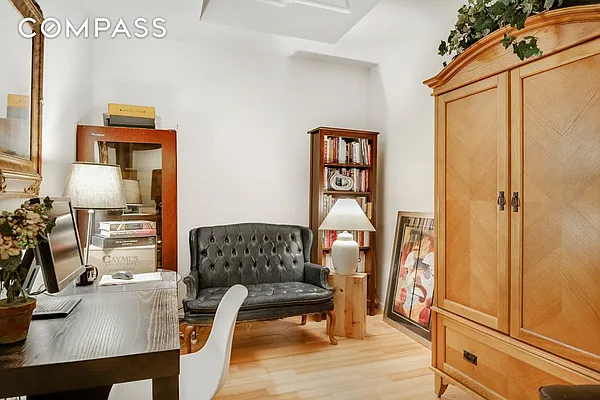 Sold by Compass | media 8