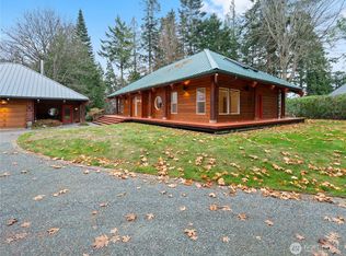 2204 41st Street, Anacortes, WA 98221