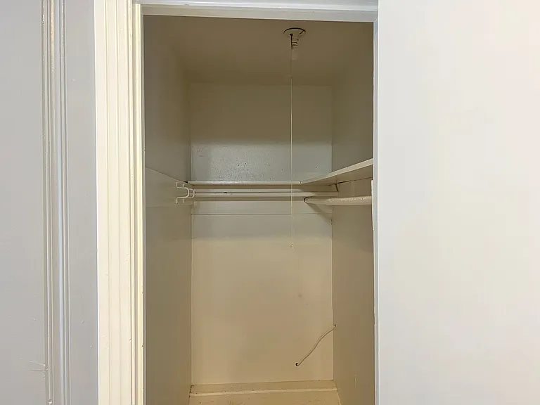 1225 San Antonio St — Photo 25