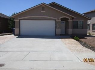 2872 Magic Rock Dr, El Paso, TX 79938