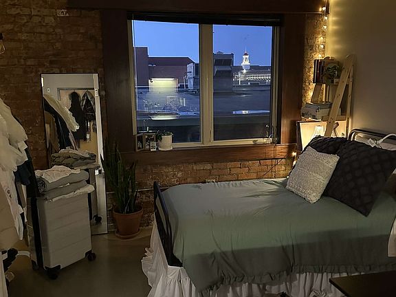 Aerie 147 Lofts is perfect for those who love the urban lifestyle and the convenience of living downtown