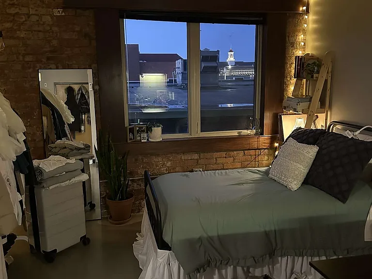 Aerie 147 Lofts is perfect for those who love the urban lifestyle and the convenience of living downtown
