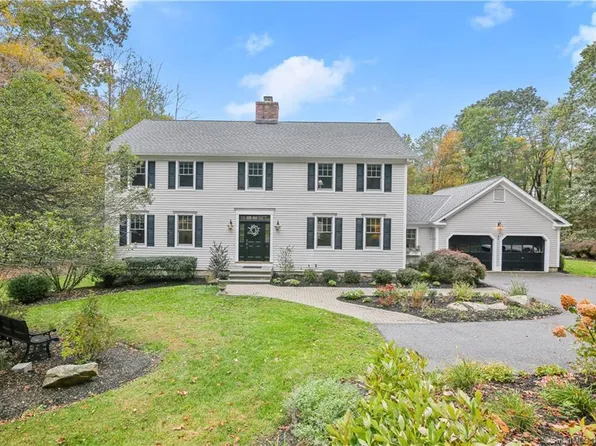137 Indian Cave Road, Ridgefield, CT 06877