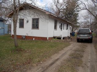 709 14th St NW, Bemidji, MN 56601