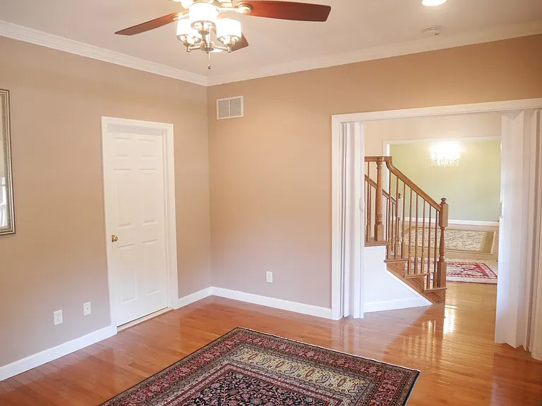 36 Harborview Rd — Photo 10