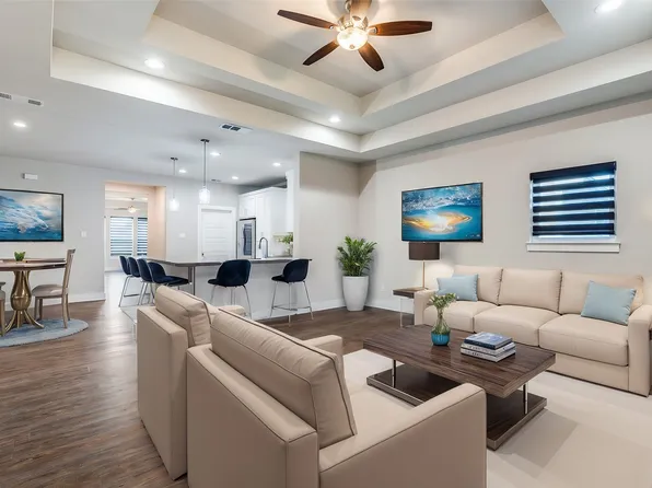 3423 Toronto St, Dallas, TX 75212