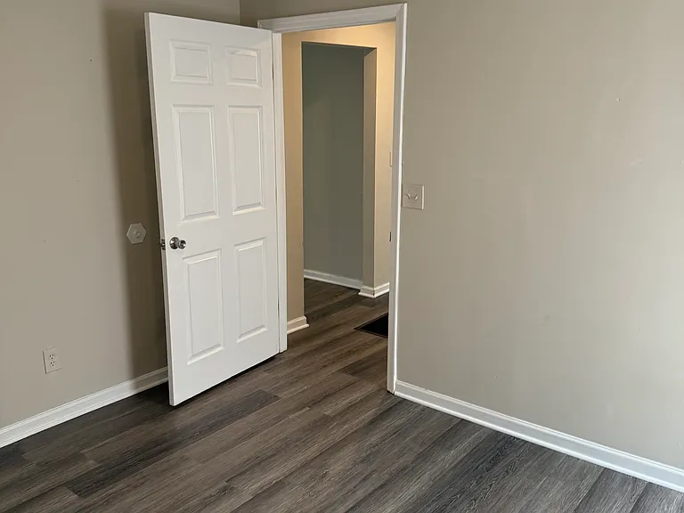 1585 Avon Ave SW — Photo 11