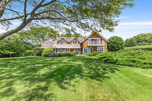 340 Hedges Ln Photo 1