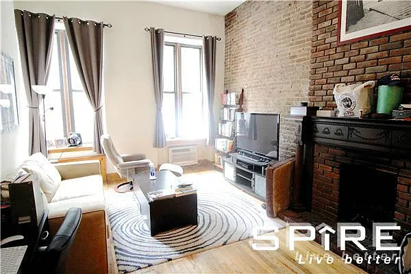 Rented by Spire Group | media 10