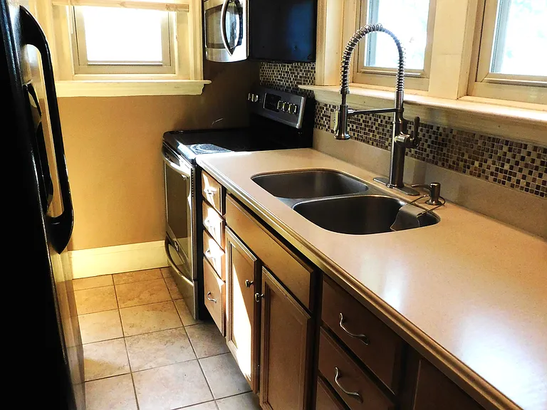 415 Richlandtown Pike — Photo 5