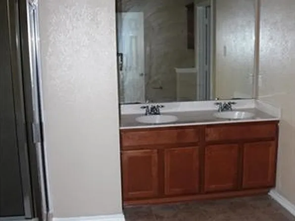 620 Sweet Leaf Ln, Pflugerville, TX 78660