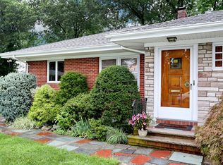 4 Ackerman Ave, Oradell, NJ 07649