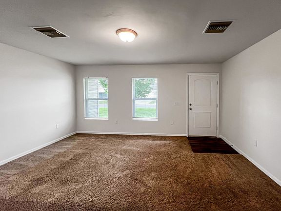 3rd image of 18297 Gibraltar Ln
