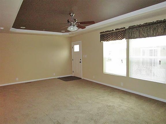 3rd image of 3113 Patriot Ln #67