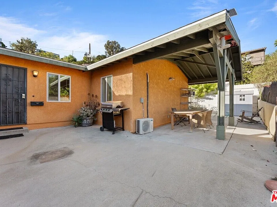 2223 Oak Glen Pl