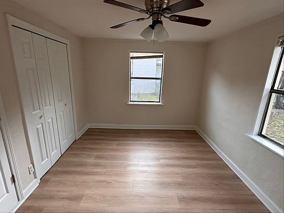 5th image of 310 Washington Ave #A