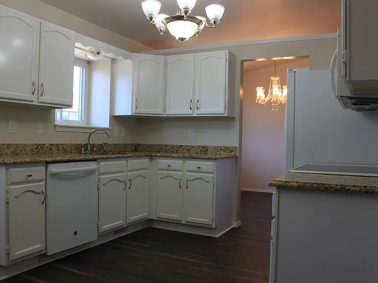 2130 Crystal River Dr — Photo 7