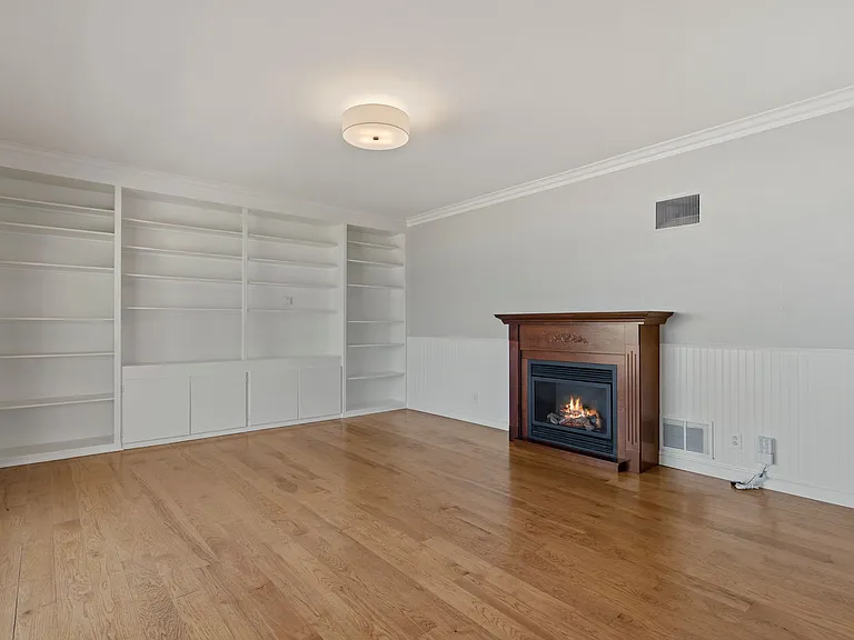 1703 E Cliff Dr #4 — Photo 7