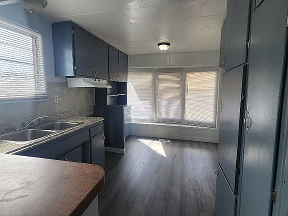 3rd image of 1481 Palm St Unit 301