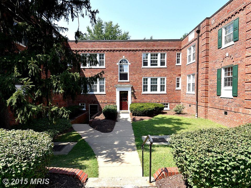1st image of 1728 N Queens Ln APT 179