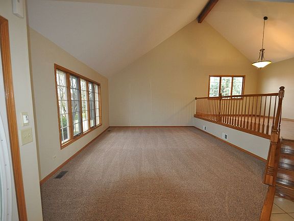 2nd image of 17027 S Meadowcrest Dr