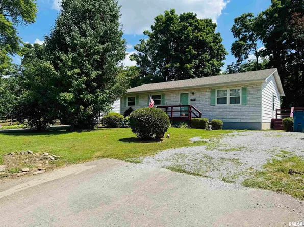 109 Young Ave, Anna, IL 62906